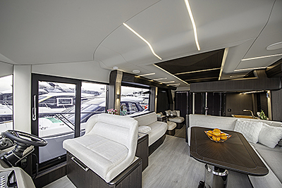 Galeon 560 Fly 