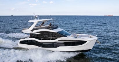 galeon 560 fly hover