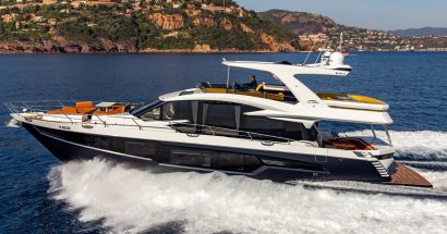 galeon 680 fly hover